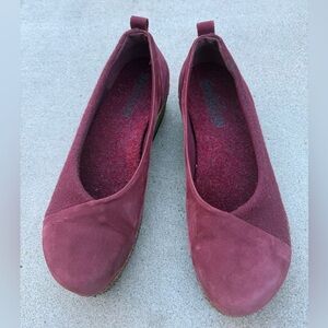 Stegmann Sofie Wedge Slip-On Shoes in Burgundy Leather and Wool Women’s Size 8